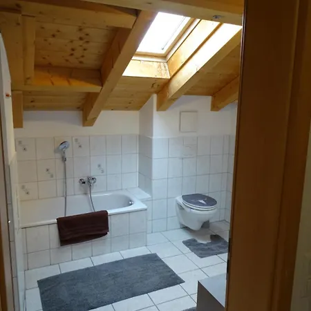 Frieda Apartment *